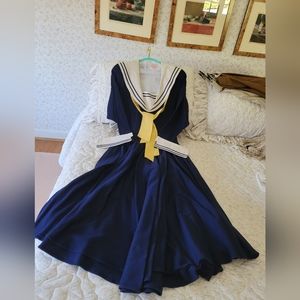 Vintage Bonnie Strauss sailor dress, size 8, snap in cuffs, mint condition